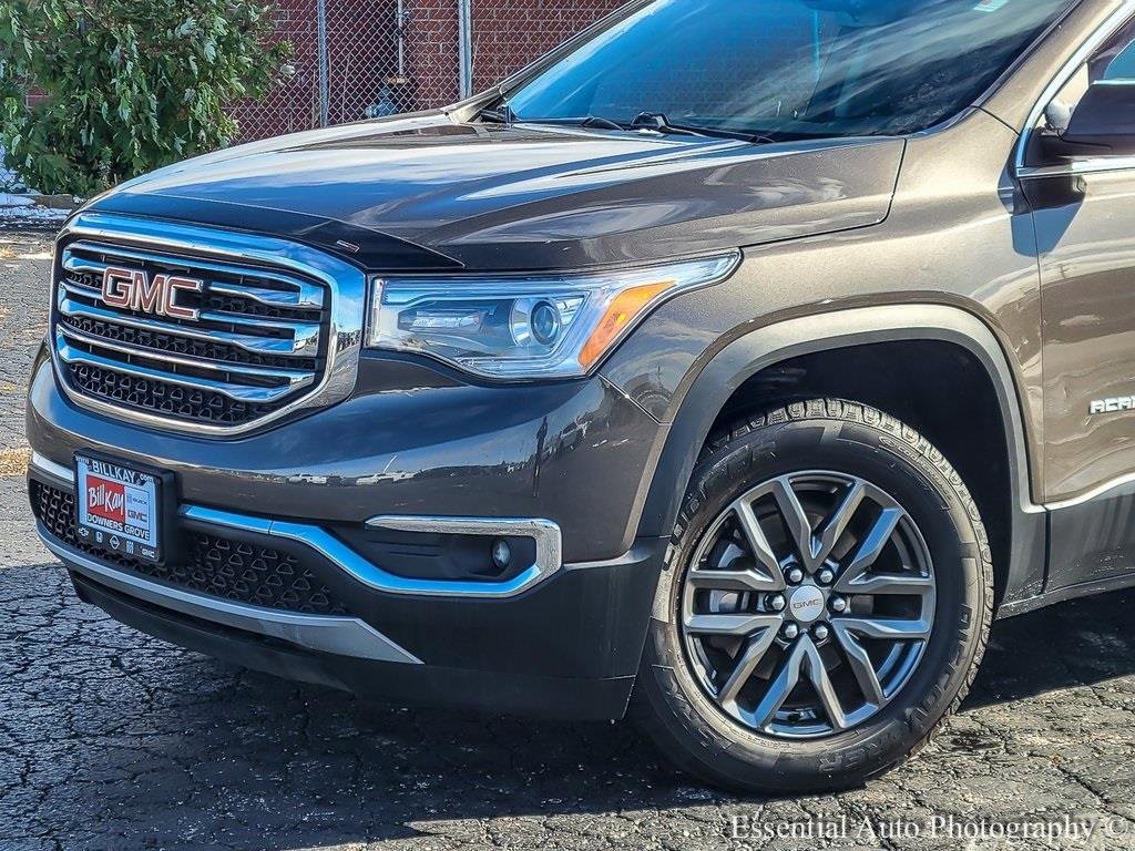 Used 2019 GMC Acadia SLT image 3