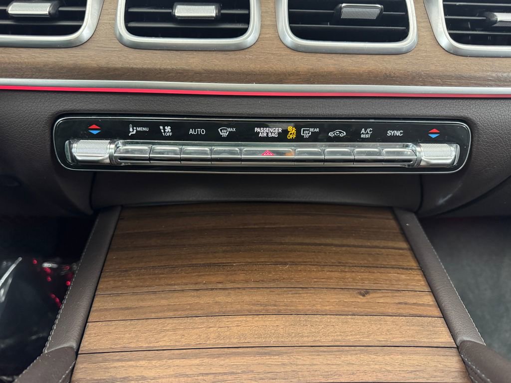 Used 2020 Mercedes-Benz GLE 350 4MATIC image 25