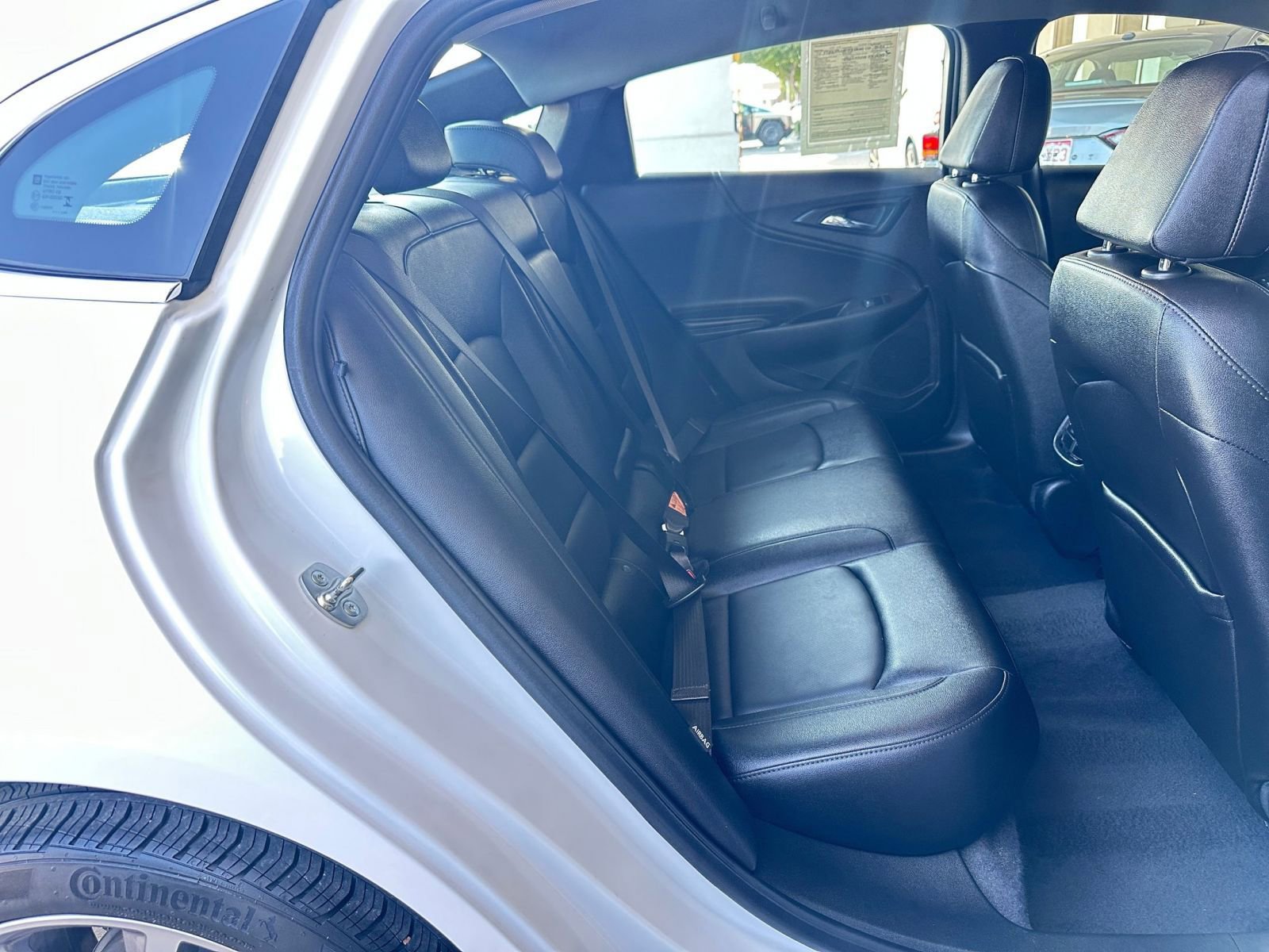 Used 2024 Chevrolet Malibu LT image 39