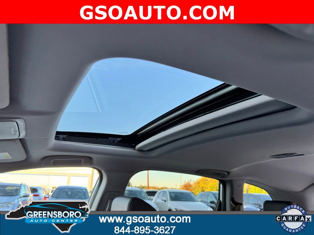 Used 2020 Honda CR-V Touring image 30