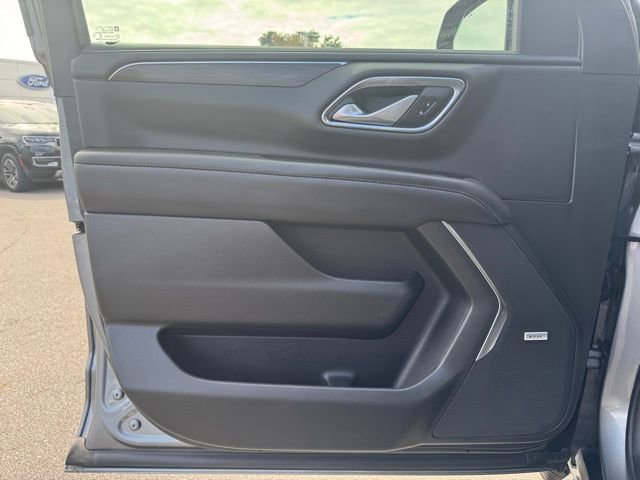 Used 2022 Chevrolet Tahoe LT w/ LT Signature Package image 15