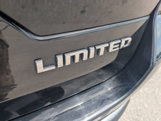 Used 2023 Jeep Grand Cherokee Limited AWD/4WD image 12