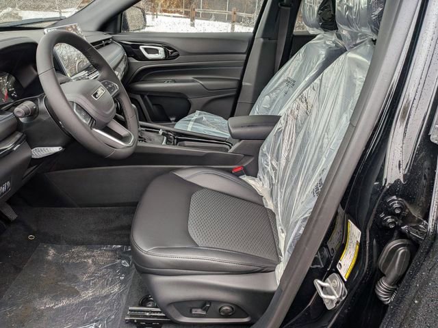New 2026 Jeep Compass Latitude image 9