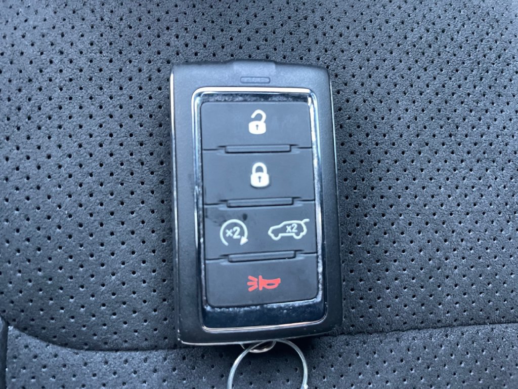 Used 2023 Jeep Grand Cherokee Altitude AWD/4WD image 26
