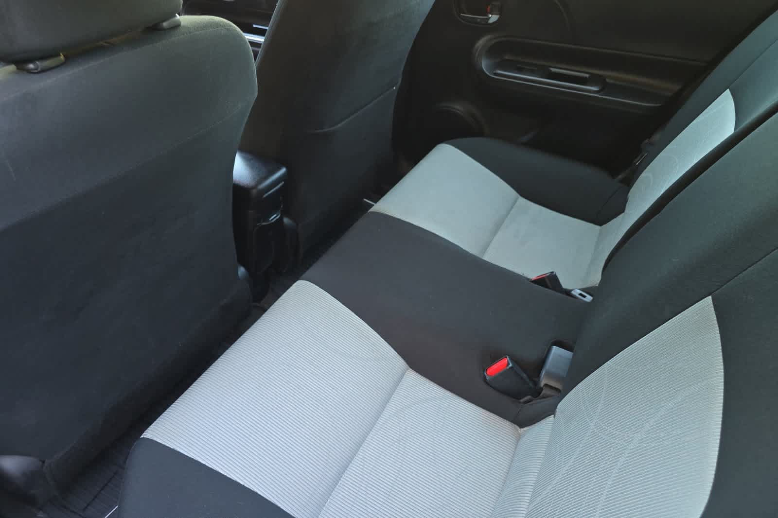 Used 2016 Toyota Prius C Two FWD image 4