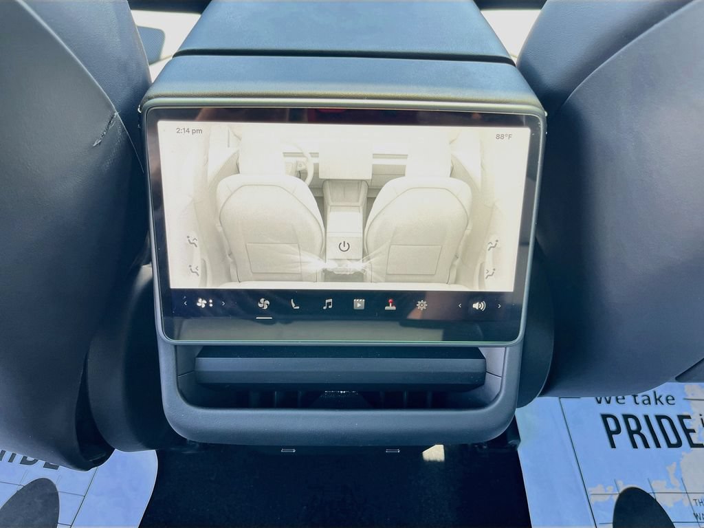 Used 2025 Tesla Model 3 Long Range RWD image 27