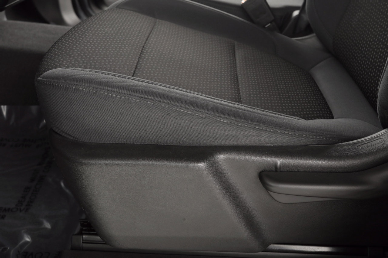 Used 2019 Chevrolet Silverado 1500 Custom image 27