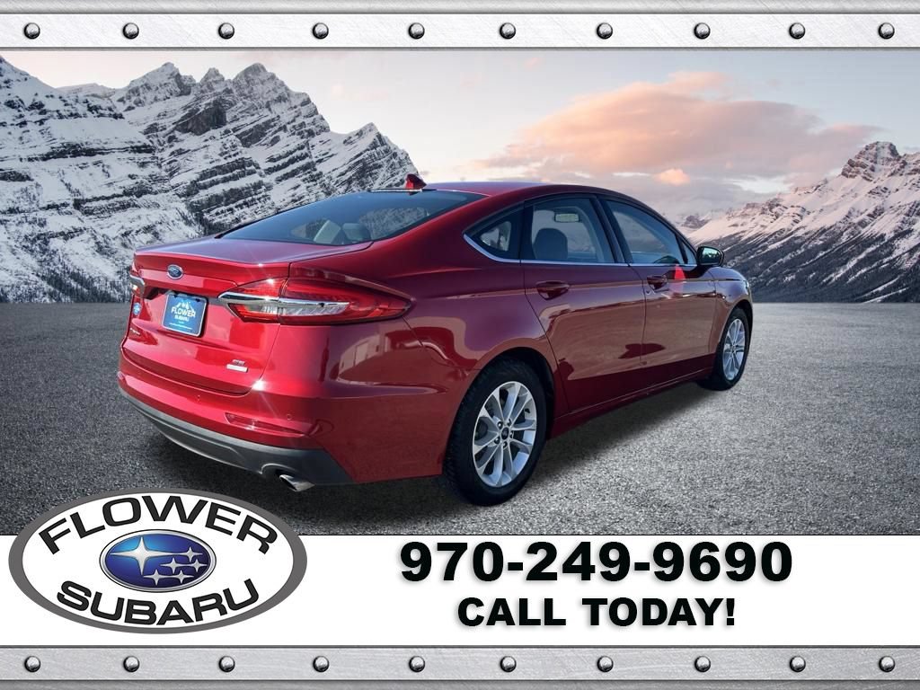 Used 2020 Ford Fusion SE FWD image 7
