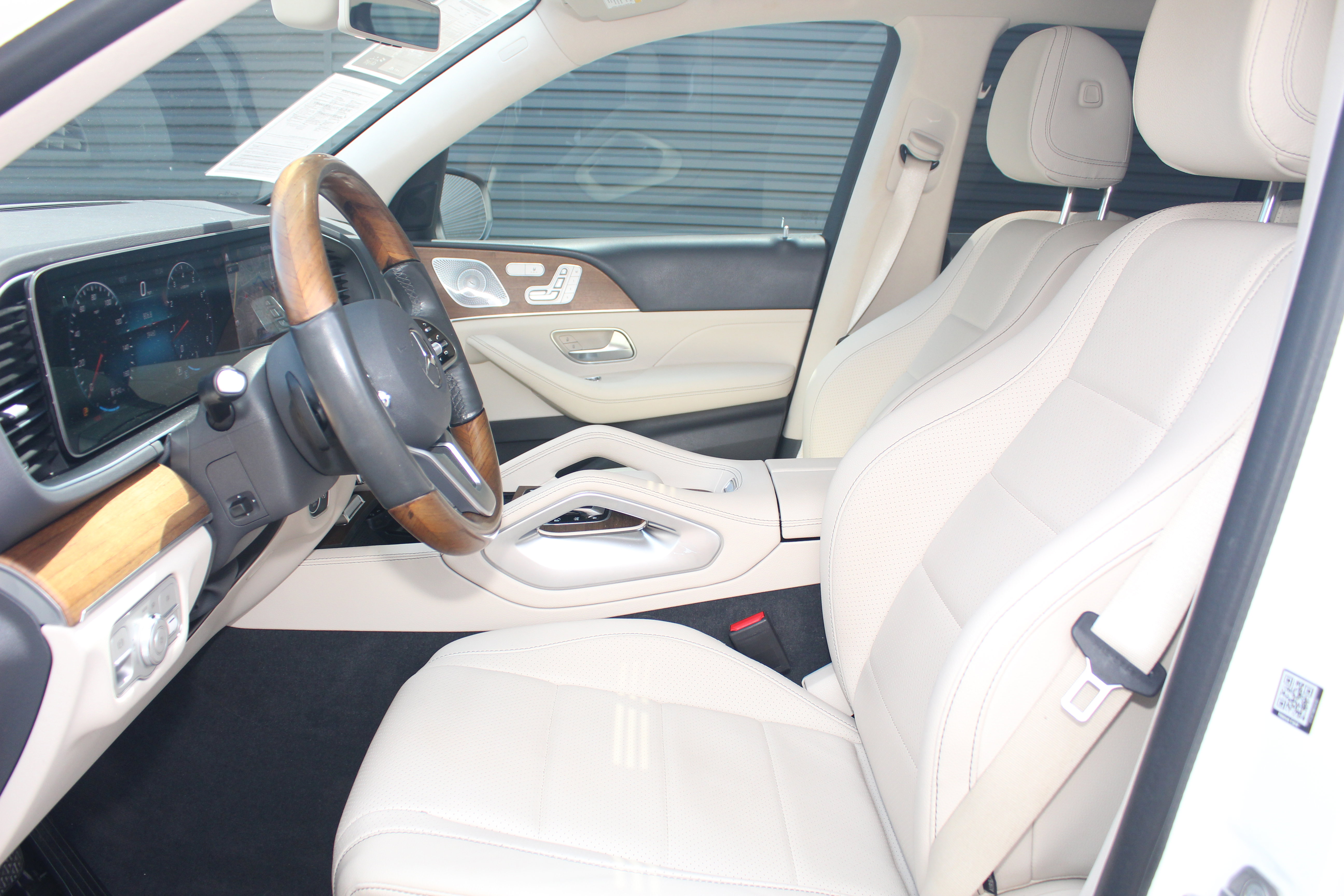 Used 2020 Mercedes-Benz GLE 350 4MATIC image 5