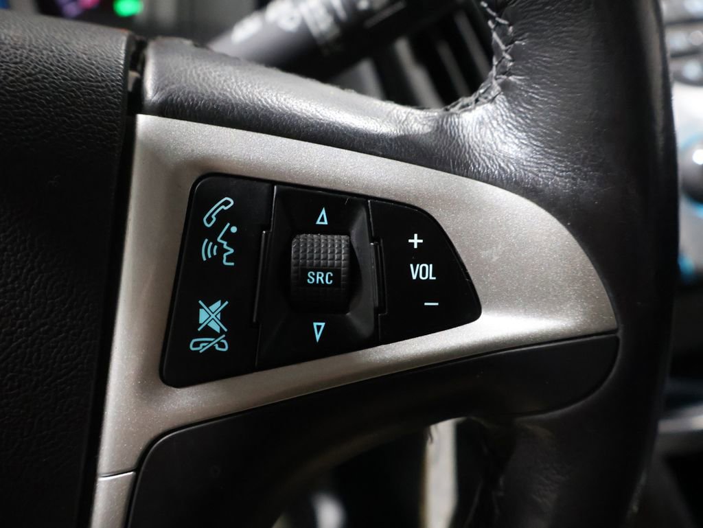 Used 2017 Chevrolet Equinox LT w/ Driver Confidence Package II image 33