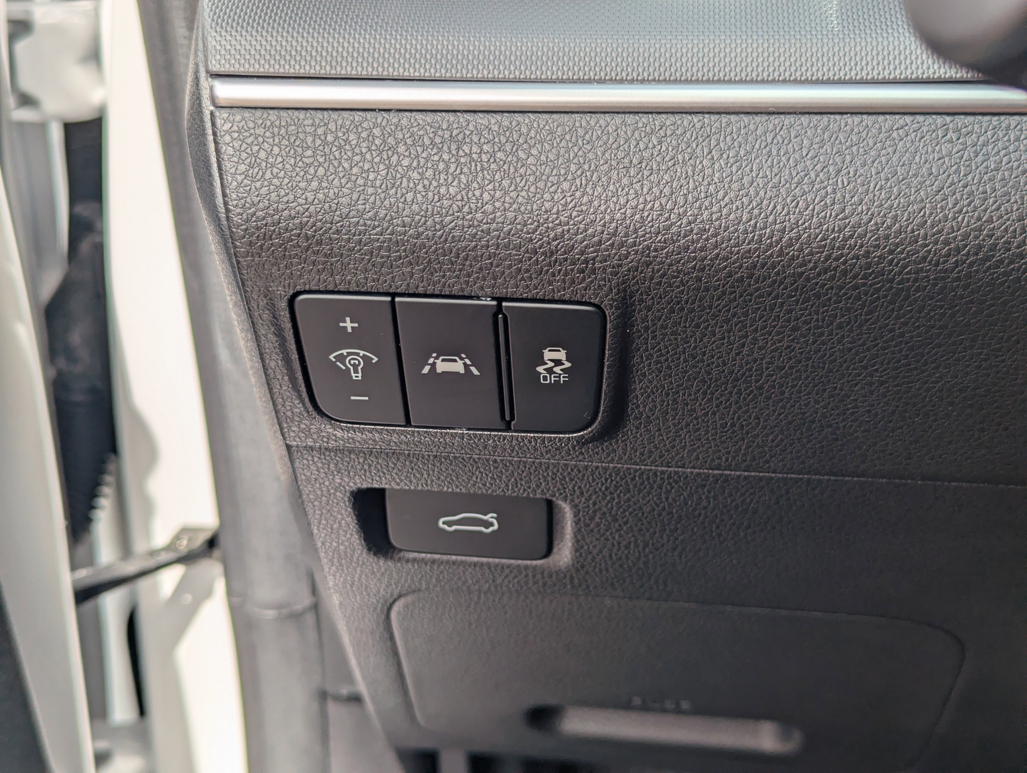 Used 2023 Kia K5 LXS FWD image 30