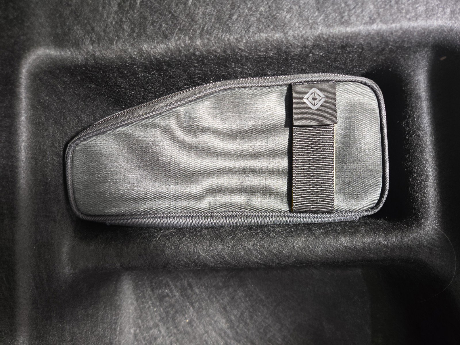 Used 2024 Rivian R1S Adventure AWD/4WD image 34