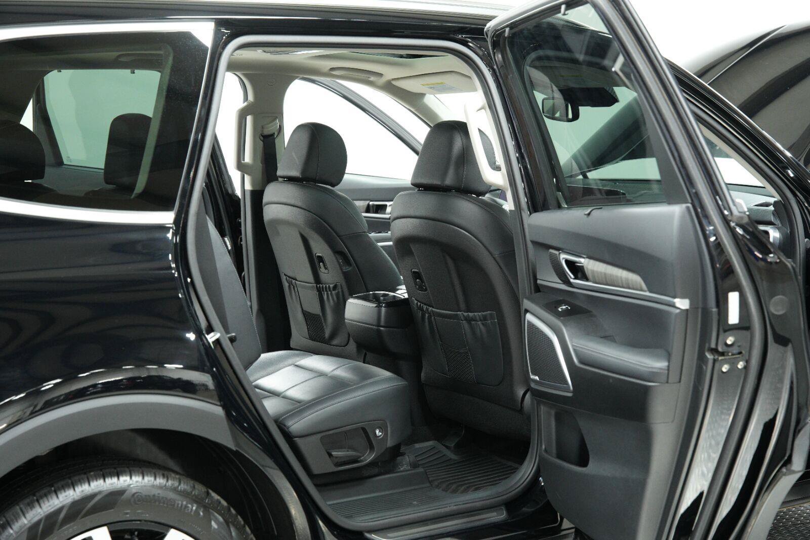 Used 2023 Kia Telluride SX AWD/4WD image 11