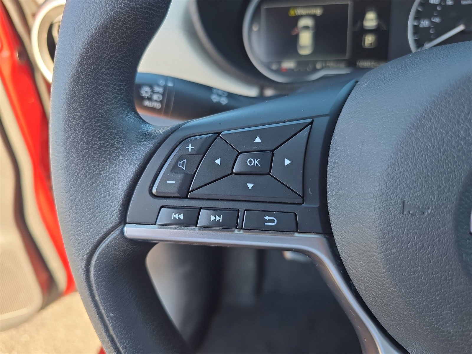 Used 2020 Nissan Versa SV image 20