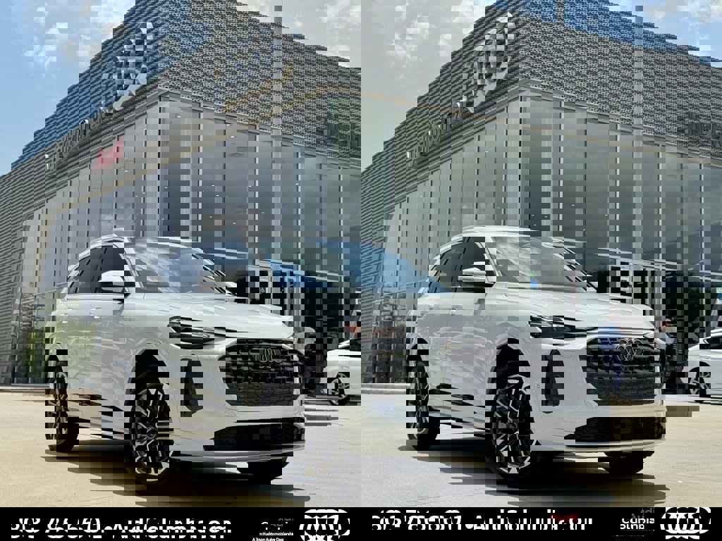 New 2025 Audi Q5 Premium