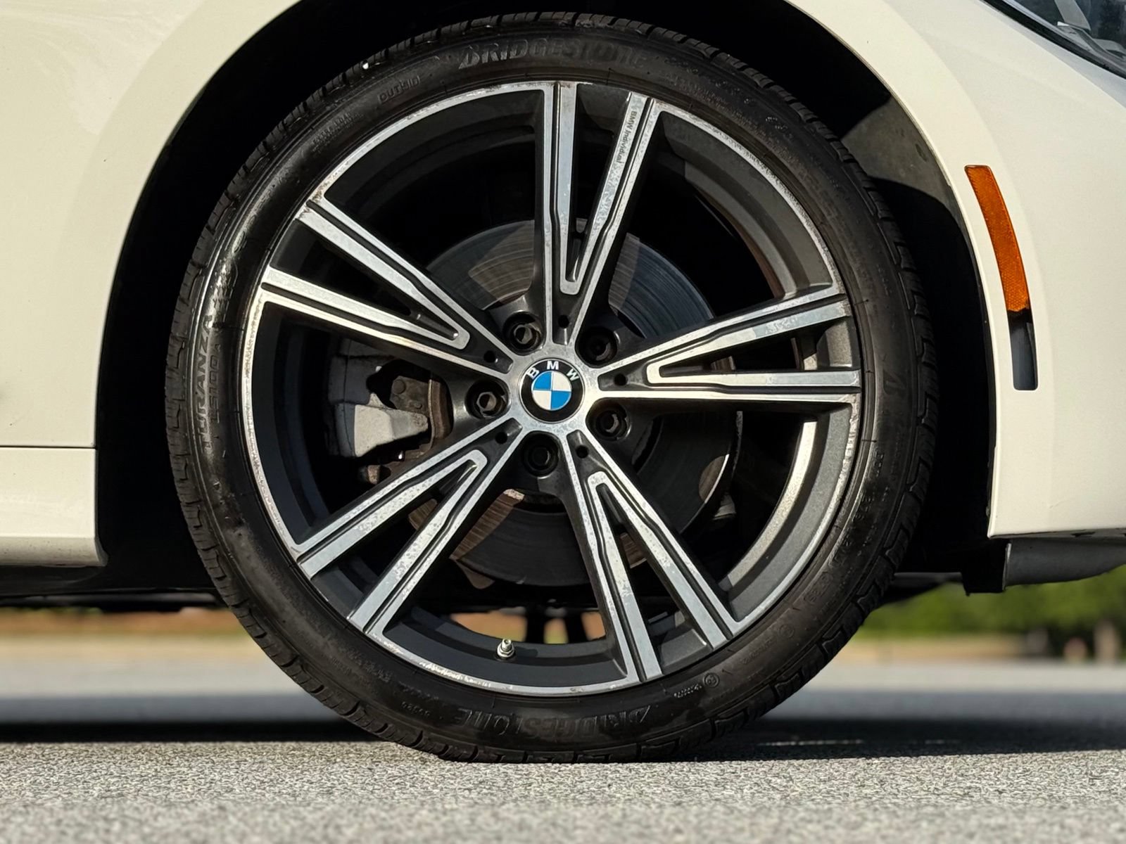 Used 2021 BMW 330i xDrive Sedan w/ Premium Package AWD/4WD image 21