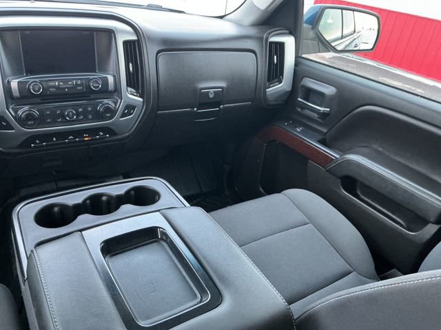 Used 2018 GMC Sierra 1500 SLE w/ SLE Value Package AWD/4WD image 32