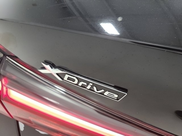 Used 2024 BMW 430i xDrive Convertible AWD/4WD image 31