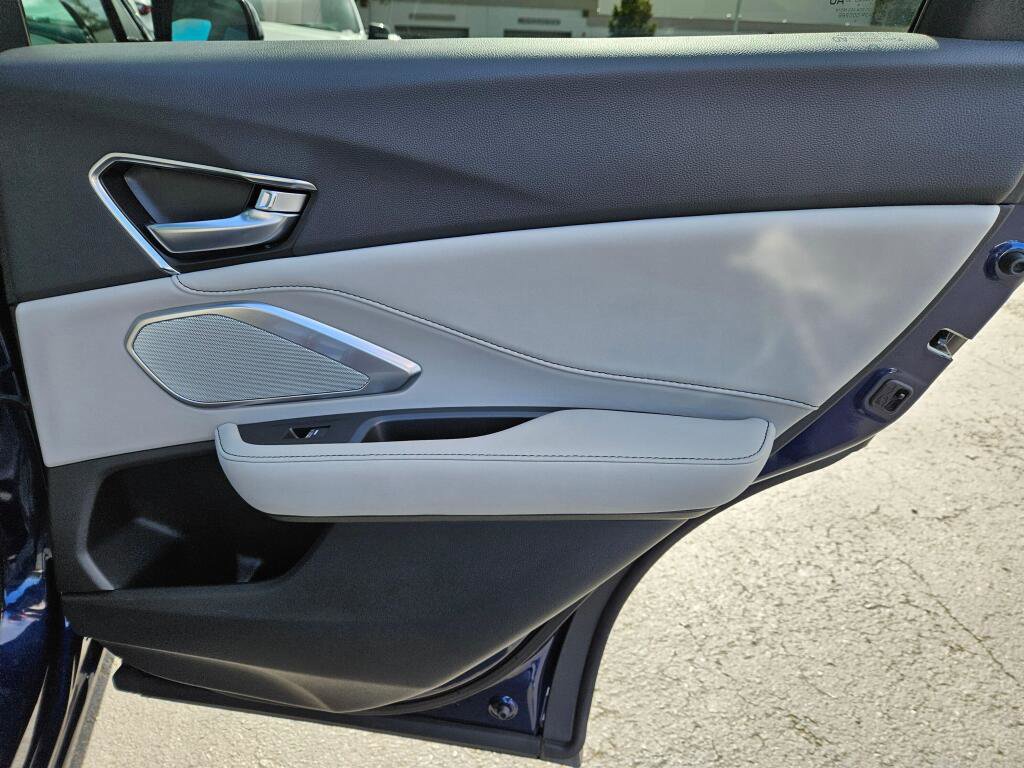 Used 2024 Acura RDX w/ Technology Package image 16