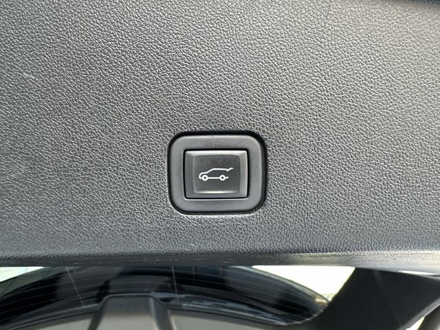 Certified 2023 Cadillac XT6 Premium Luxury image 30
