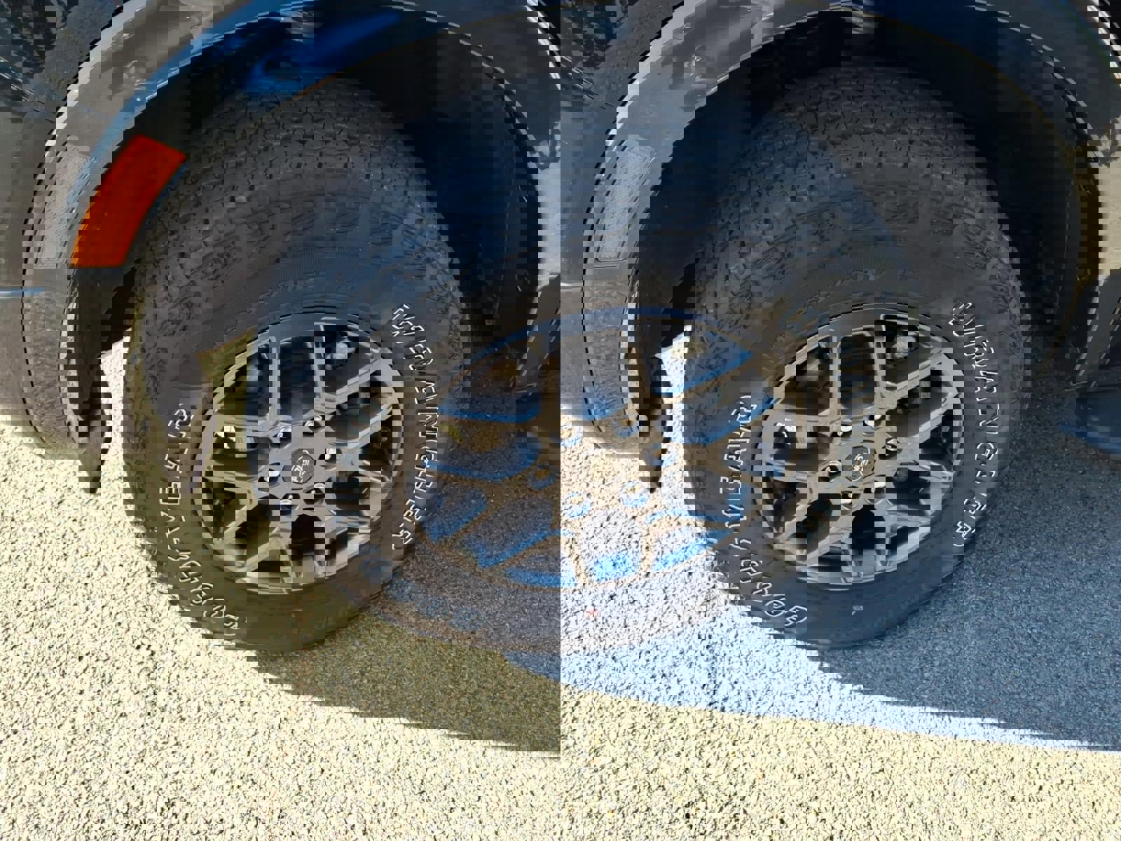 Used 2024 Ford Ranger XLT w/ FX4 Off-Road Package image 6