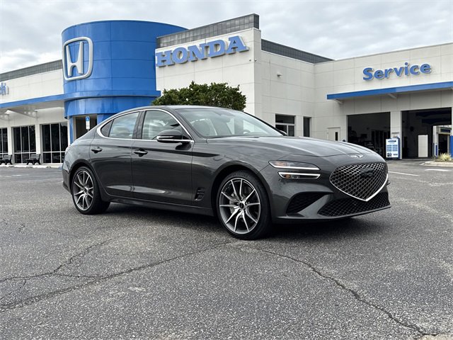 Used 2025 Genesis G70 2.5T image 2