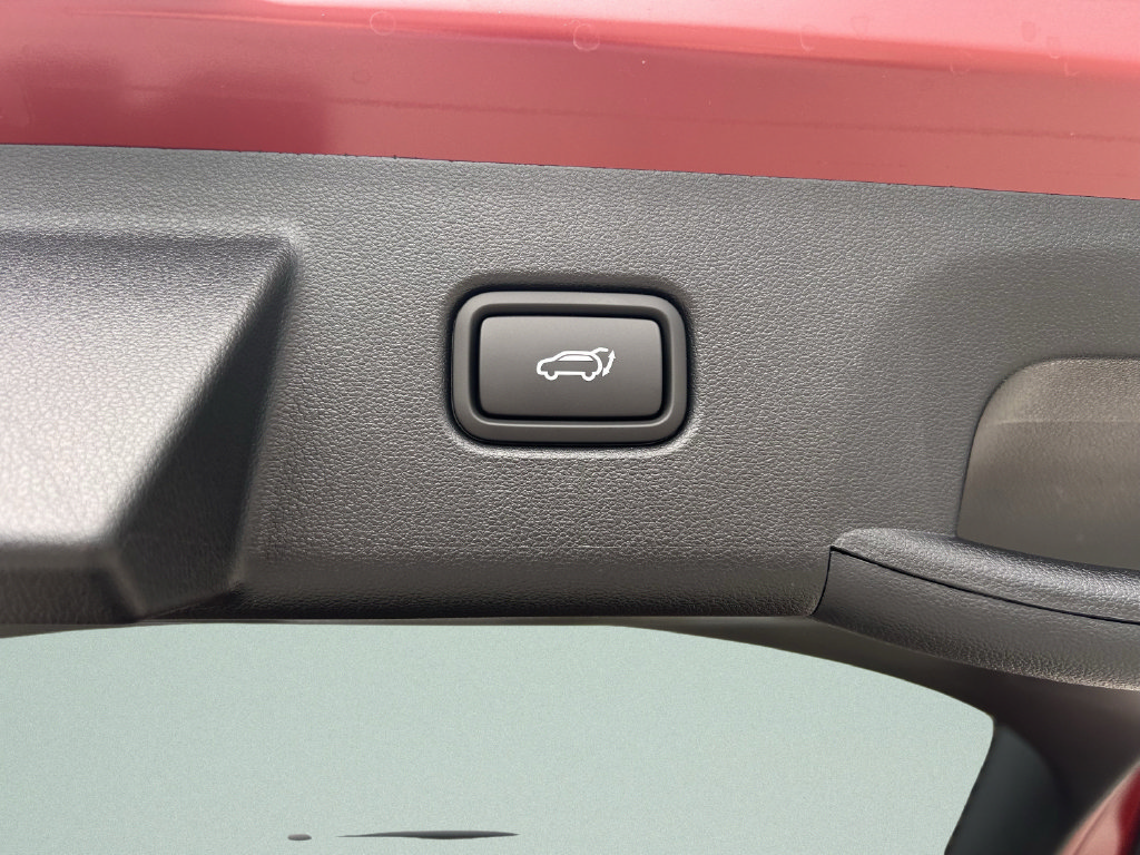 Used 2025 Hyundai Tucson Limited AWD/4WD image 16
