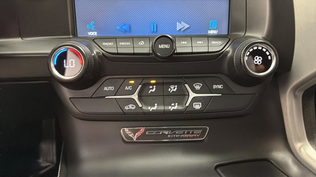 Used 2015 Chevrolet Corvette Stingray Coupe image 27