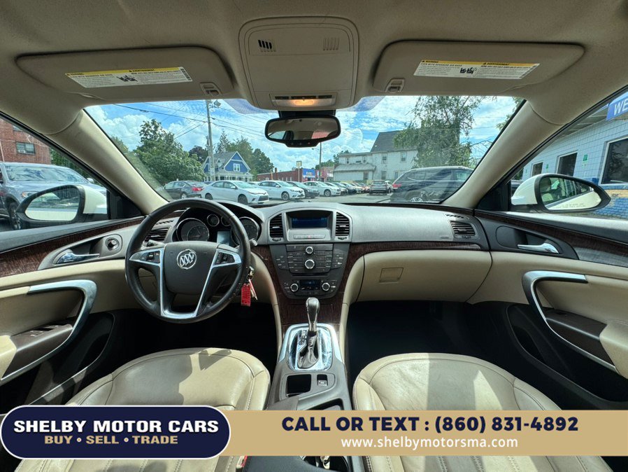 Used 2012 Buick Regal Leather FWD image 18