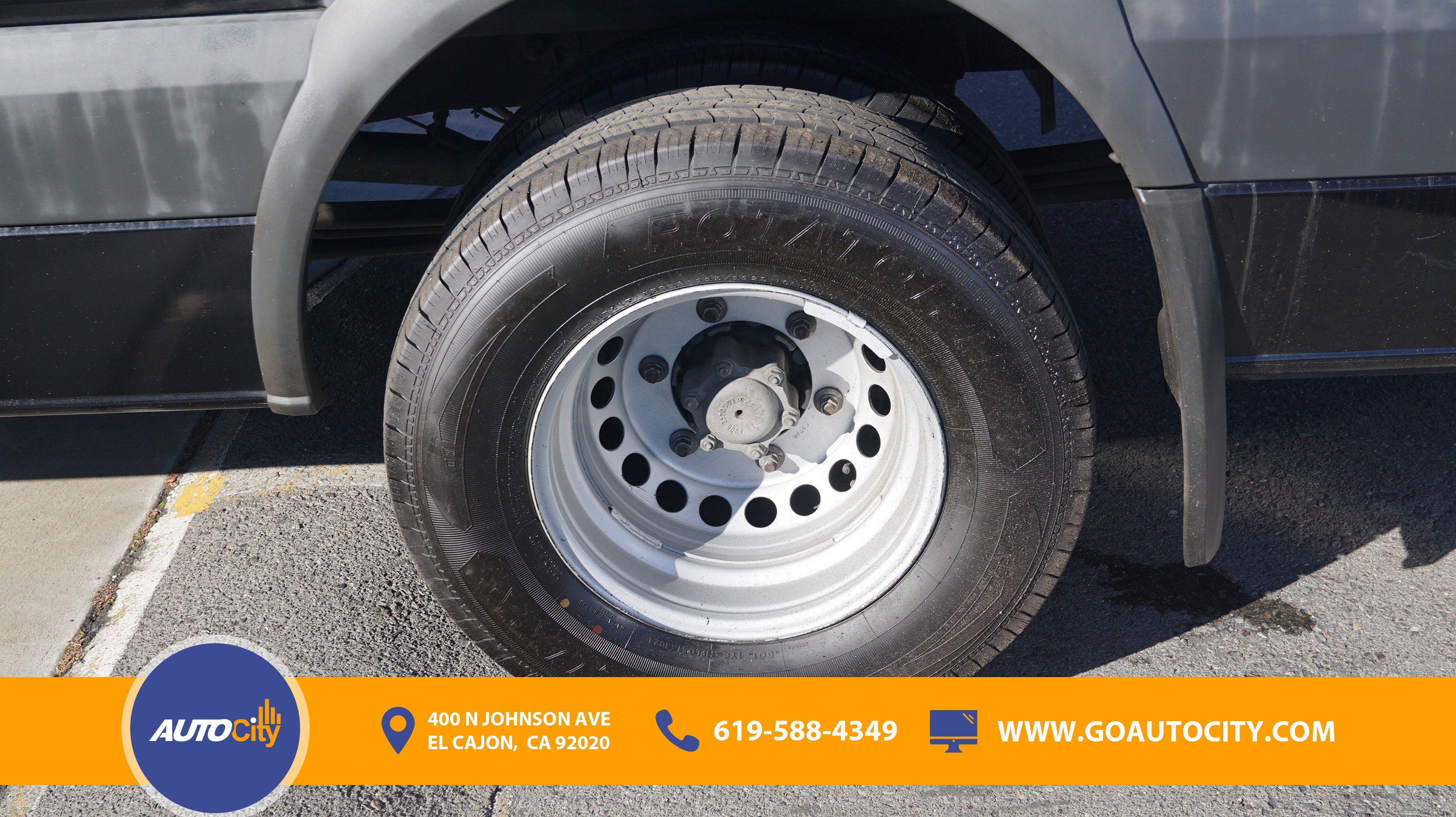 Used 2016 Mercedes-Benz Sprinter 3500 image 13