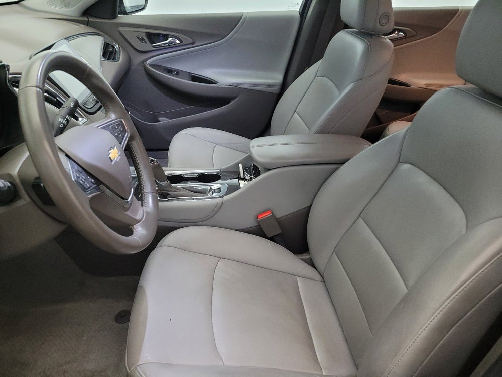 Used 2017 Chevrolet Malibu Hybrid w/ Leather Package image 17