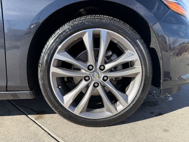 Used 2022 Chevrolet Malibu LT image 29