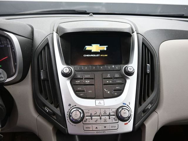 Used 2017 Chevrolet Equinox Premier w/ Enhanced Convenience Package FWD image 11