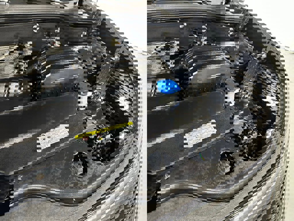 Used 2025 Volkswagen Atlas Cross Sport SE image 67