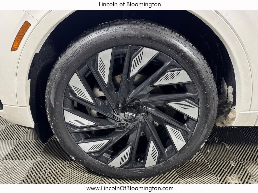 New 2026 Lincoln Nautilus Black Label w/ Jet Appearance Package image 12