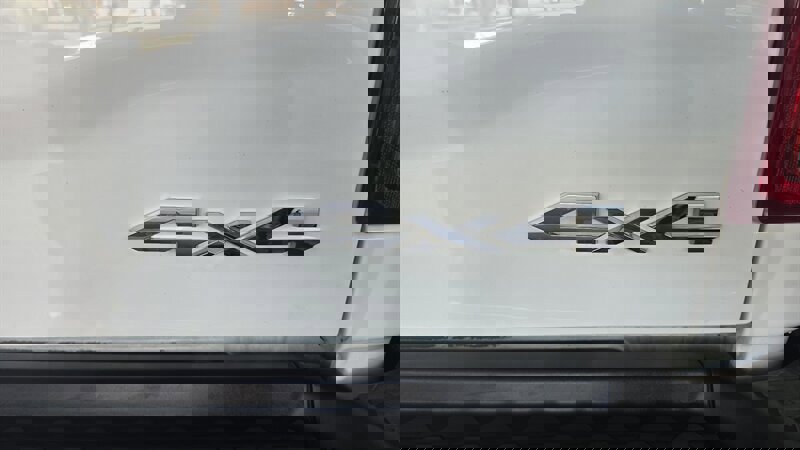 Used 2023 RAM 2500 Tradesman w/ Chrome Appearance Group image 33