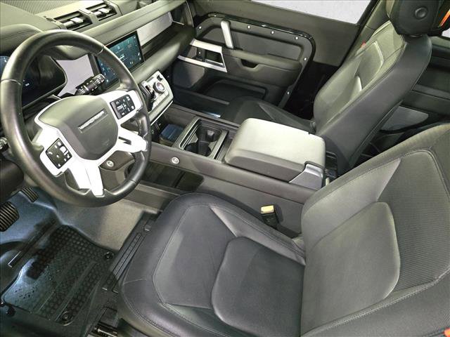 Certified 2024 Land Rover Defender 90 X-Dynamic SE image 16