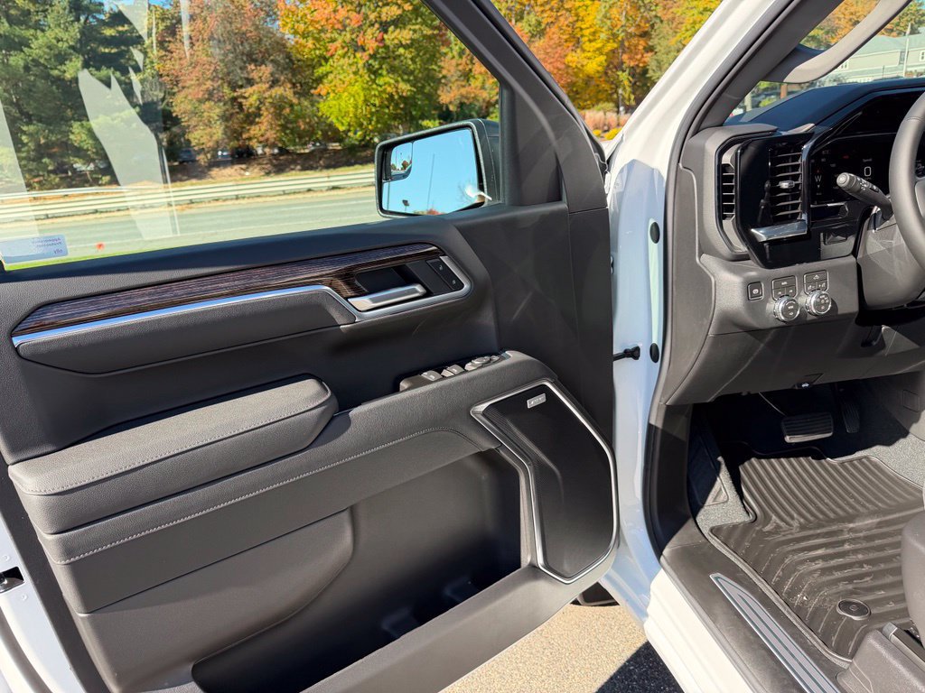 New 2026 GMC Sierra 1500 Elevation w/ Preferred Package AWD/4WD image 25
