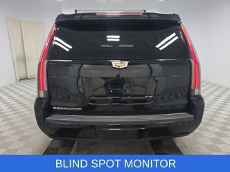 Used 2020 Cadillac Escalade Luxury w/ Escalade Sport Edition image 5