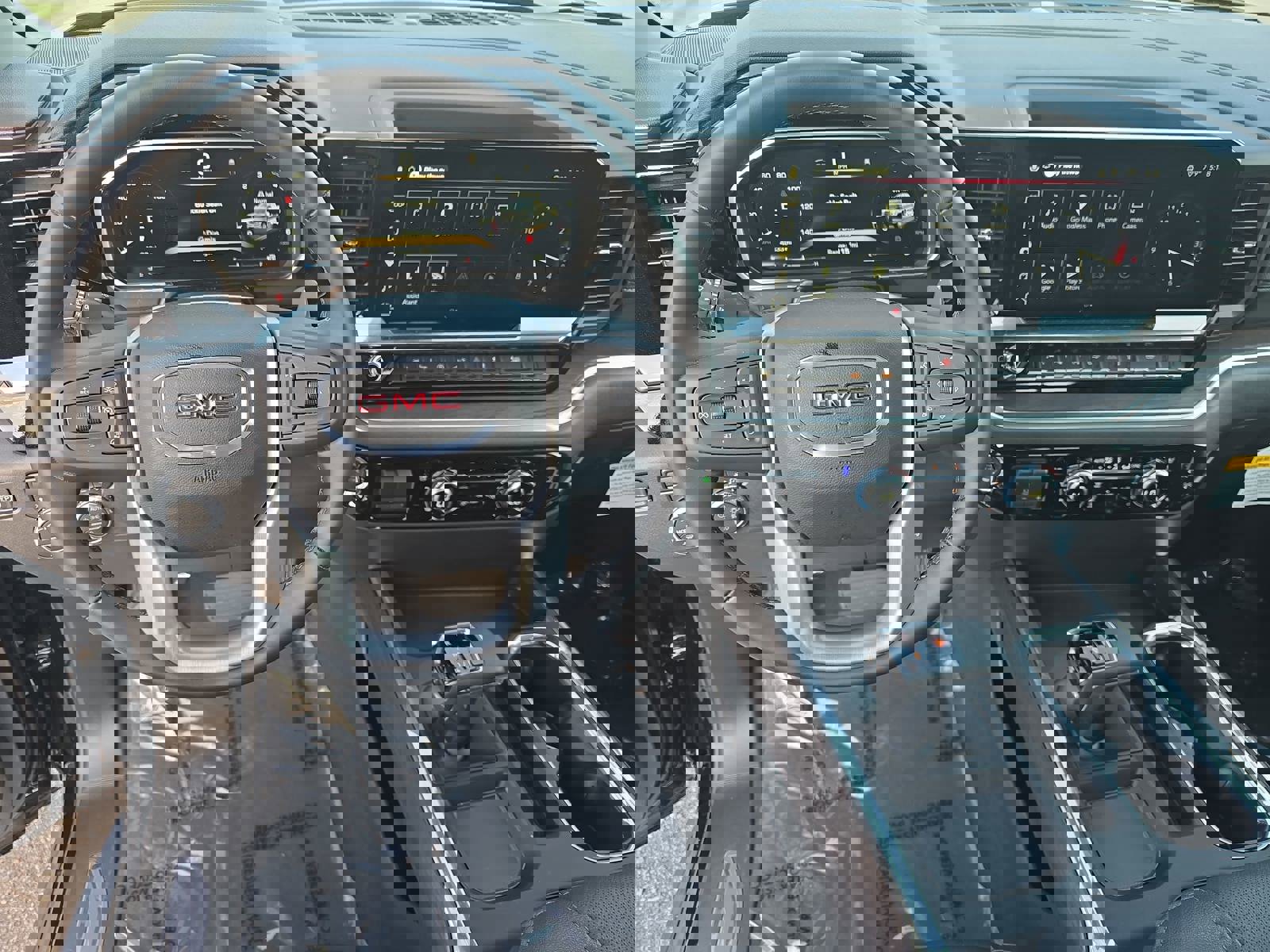 Used 2026 GMC Sierra 1500 SLT w/ SLT Premium Plus Package AWD/4WD image 18