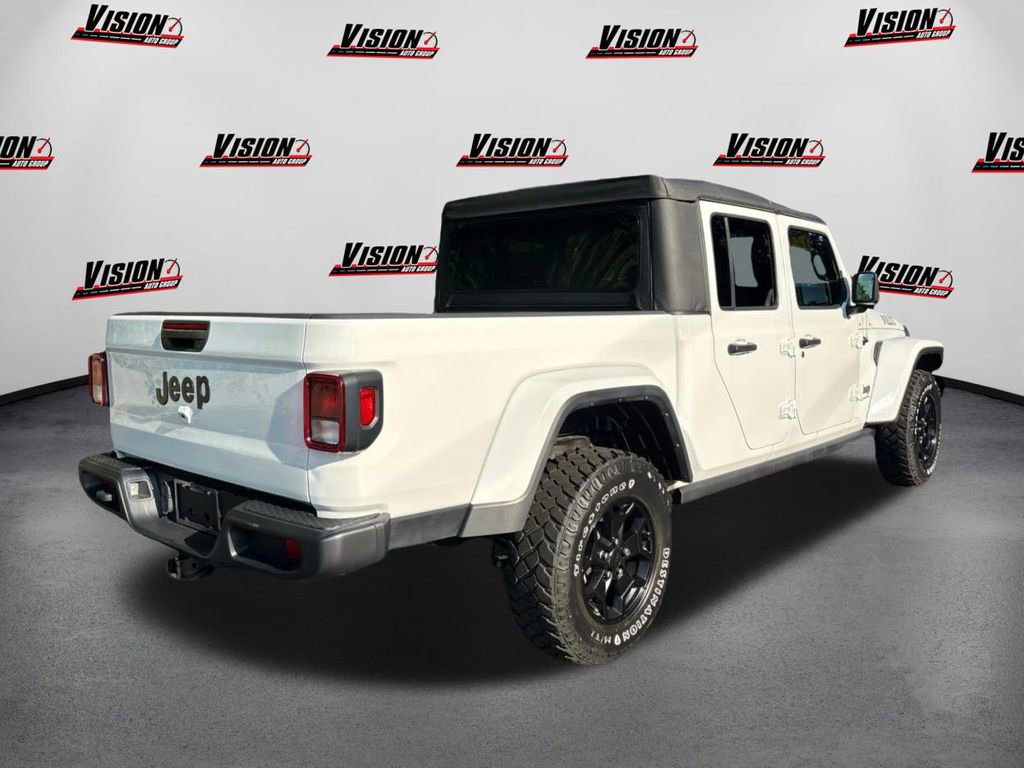 Certified 2021 Jeep Gladiator Willys image 5