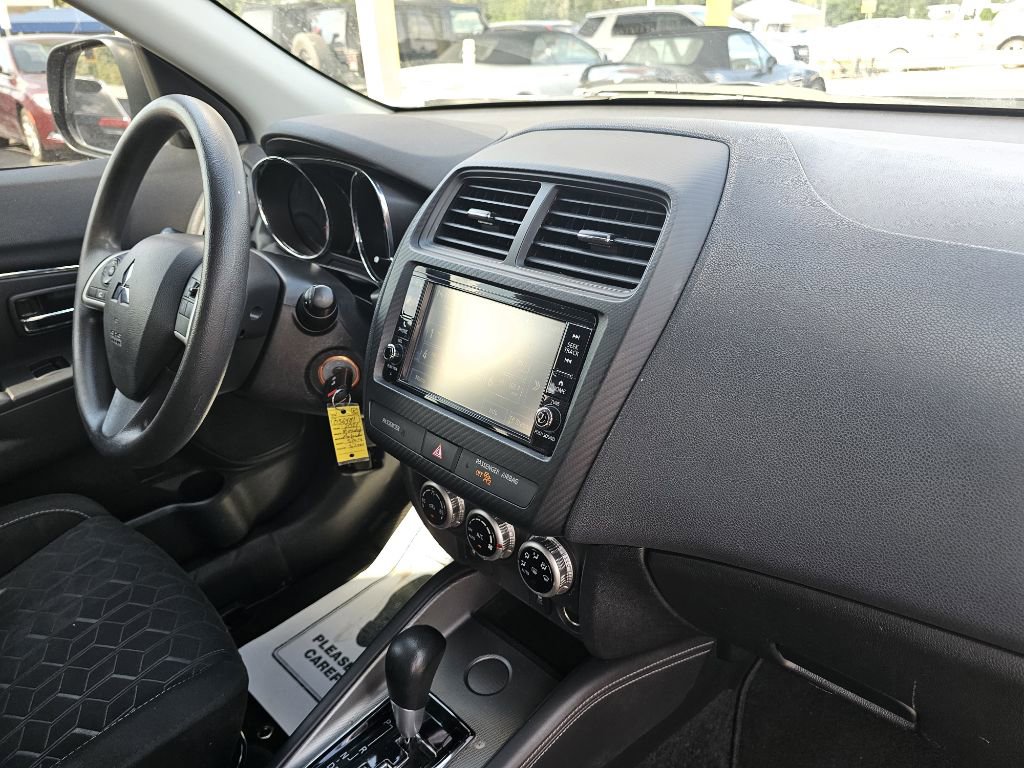 Used 2021 Mitsubishi Outlander Sport Black Edition image 41