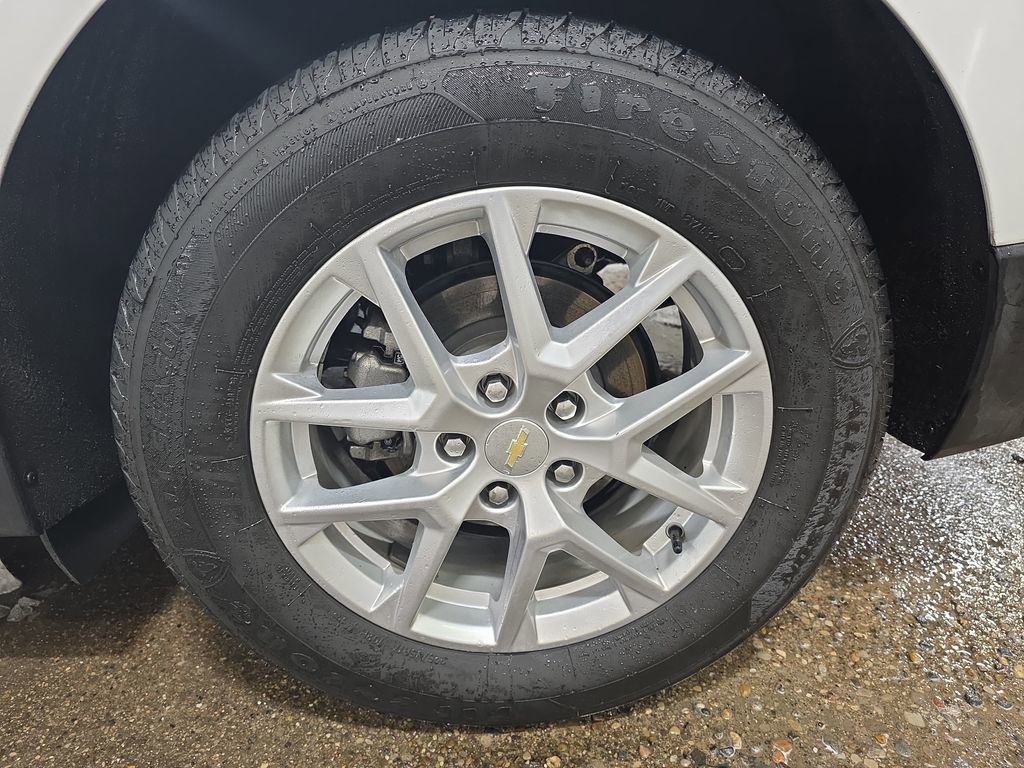 Used 2022 Chevrolet Equinox LT image 31
