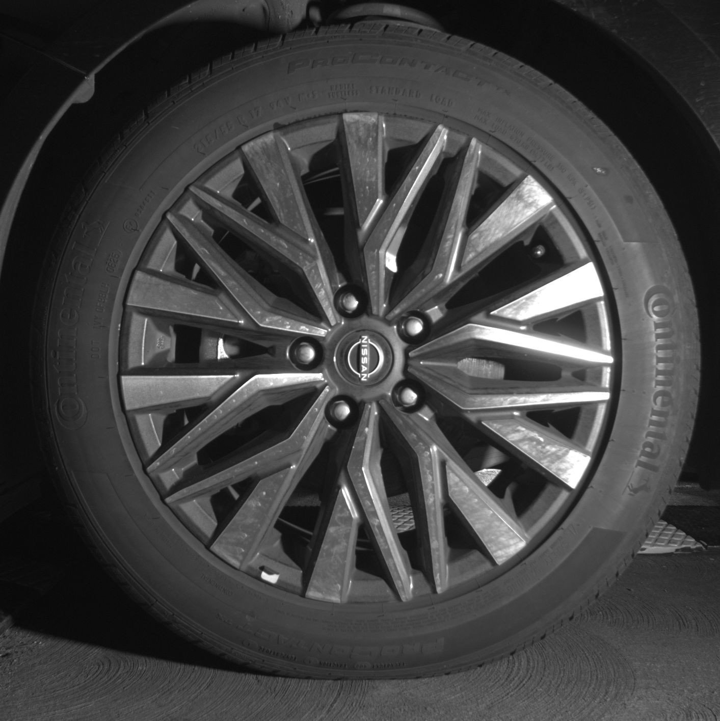 Used 2025 Nissan Altima 2.5 SV FWD image 12