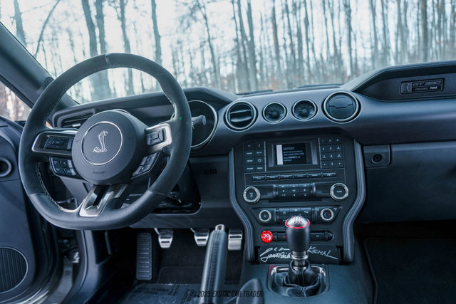 Used 2015 Ford Mustang Shelby GT350 image 48