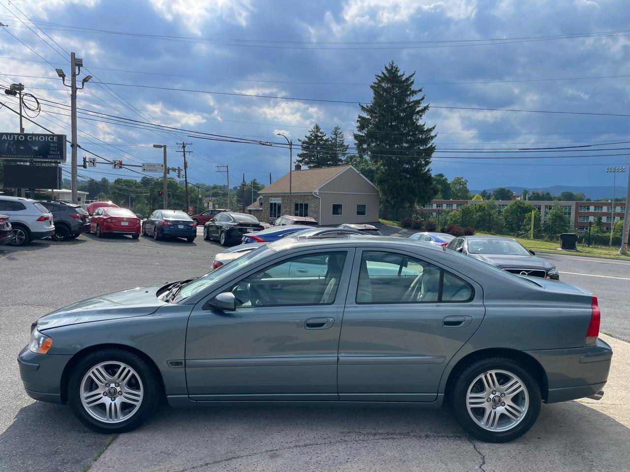 Used 2005 Volvo S60 2.5T FWD image 8