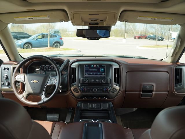 Used 2015 Chevrolet Silverado 1500 High Country w/ High Country Premium Package image 24