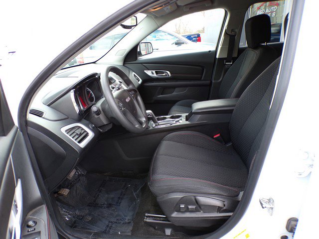 Used 2015 GMC Terrain SLE FWD image 13