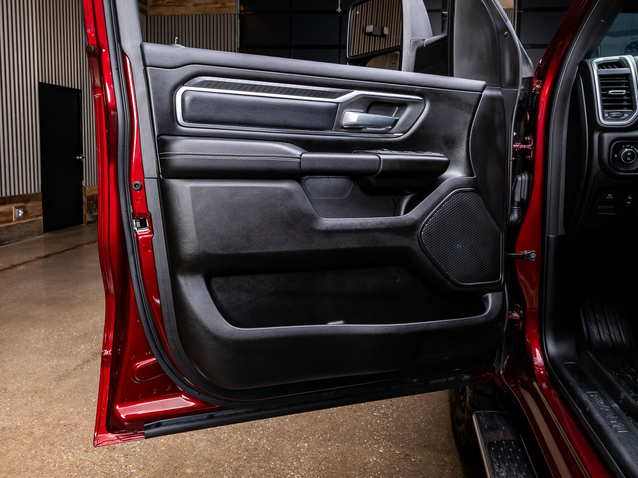Used 2025 RAM 1500 Lone Star RWD image 35