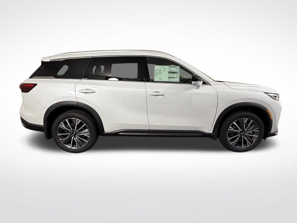 New 2027 INFINITI QX60 Luxe AWD/4WD image 2